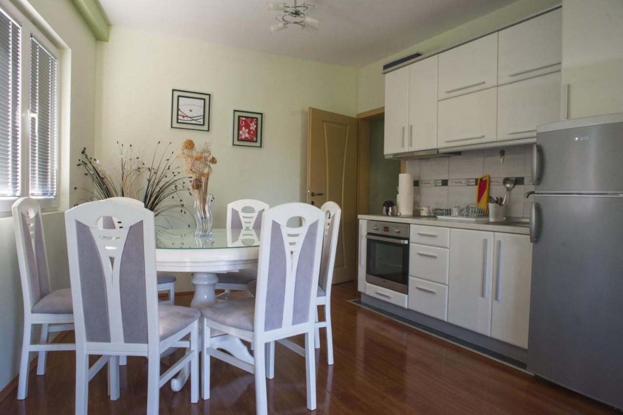 Apartments Villa Zora Dojran Eksteriør billede